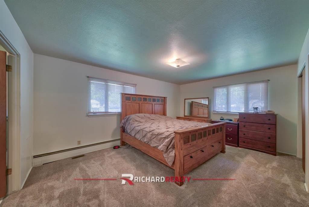 719 W B St — photo 19 of 30