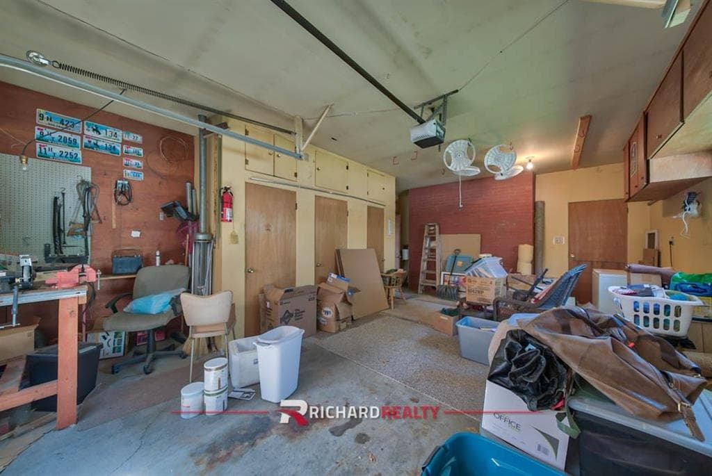 719 W B St — photo 22 of 30