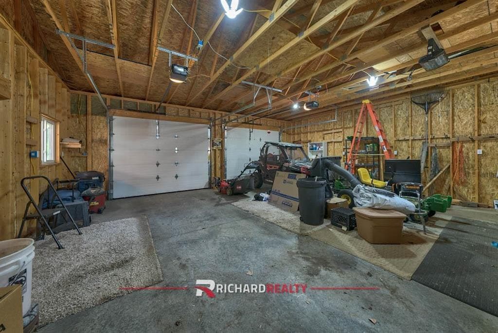 719 W B St — photo 23 of 30