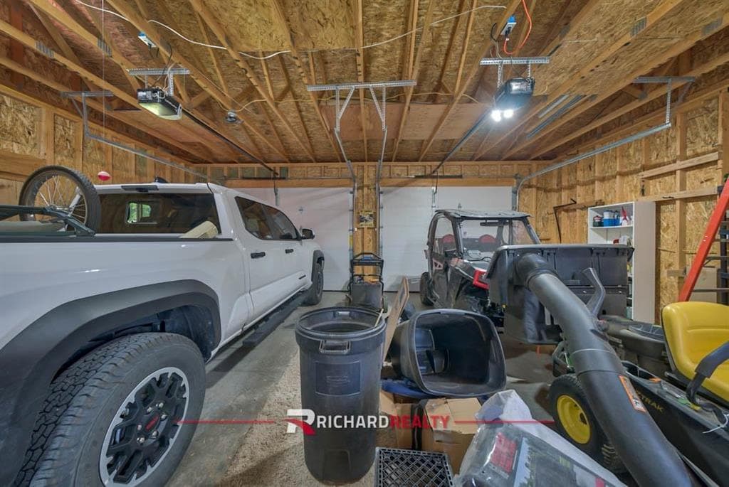 719 W B St — photo 24 of 30