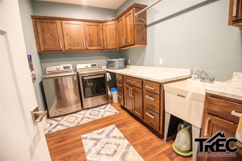 711 Jason Rd — photo 14 of 45