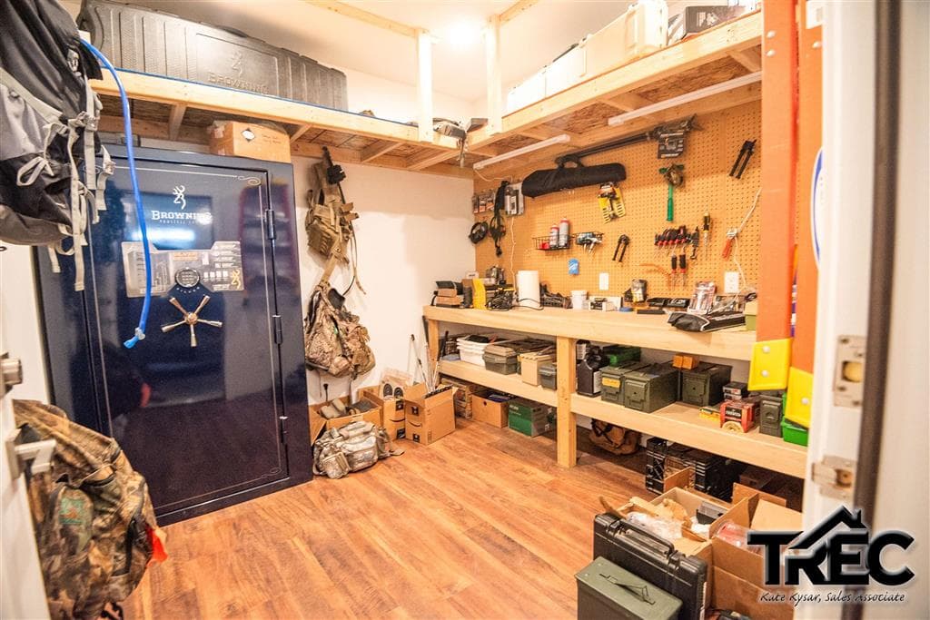 711 Jason Rd — photo 17 of 45