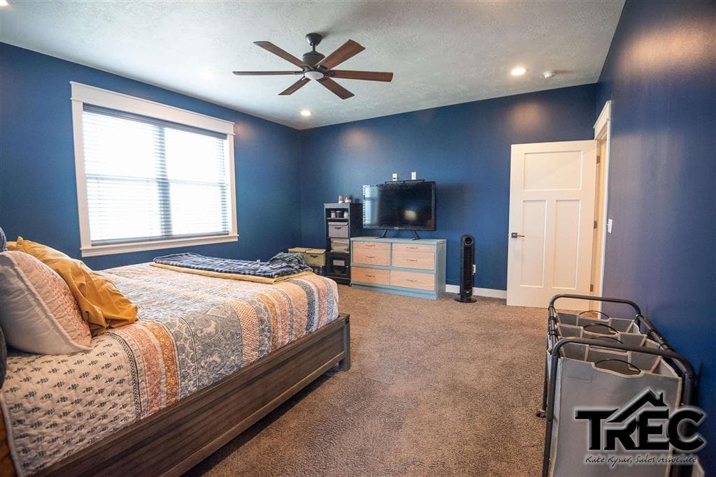 711 Jason Rd — photo 19 of 45