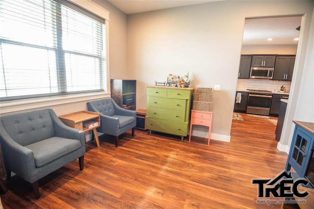 711 Jason Rd — photo 3 of 45