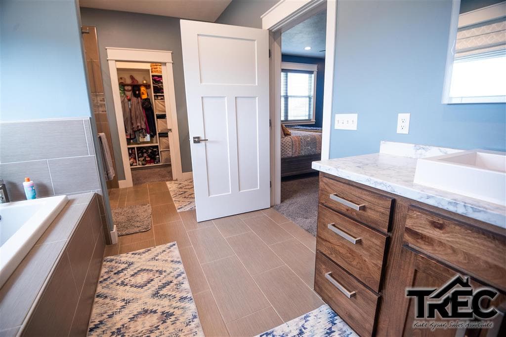 711 Jason Rd — photo 22 of 45