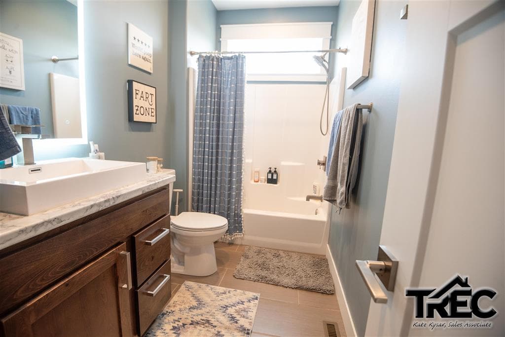 711 Jason Rd — photo 31 of 45