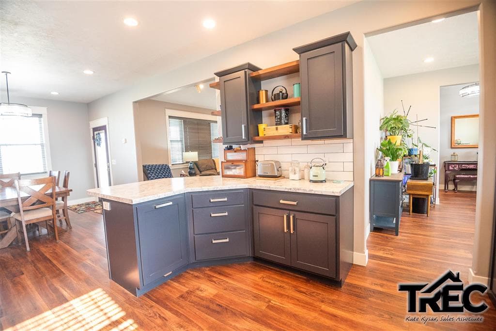 711 Jason Rd — photo 10 of 45