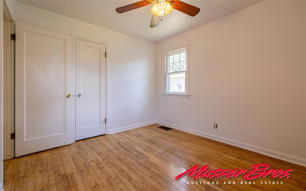 2122 Peake Ave — photo 14 of 40