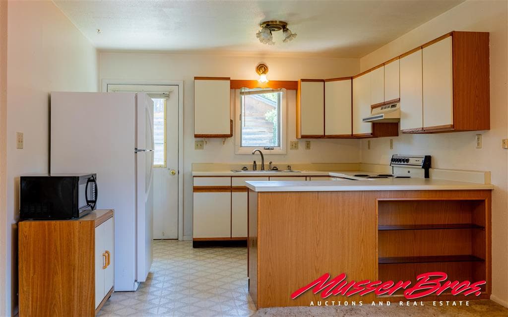 2122 Peake Ave — photo 31 of 40