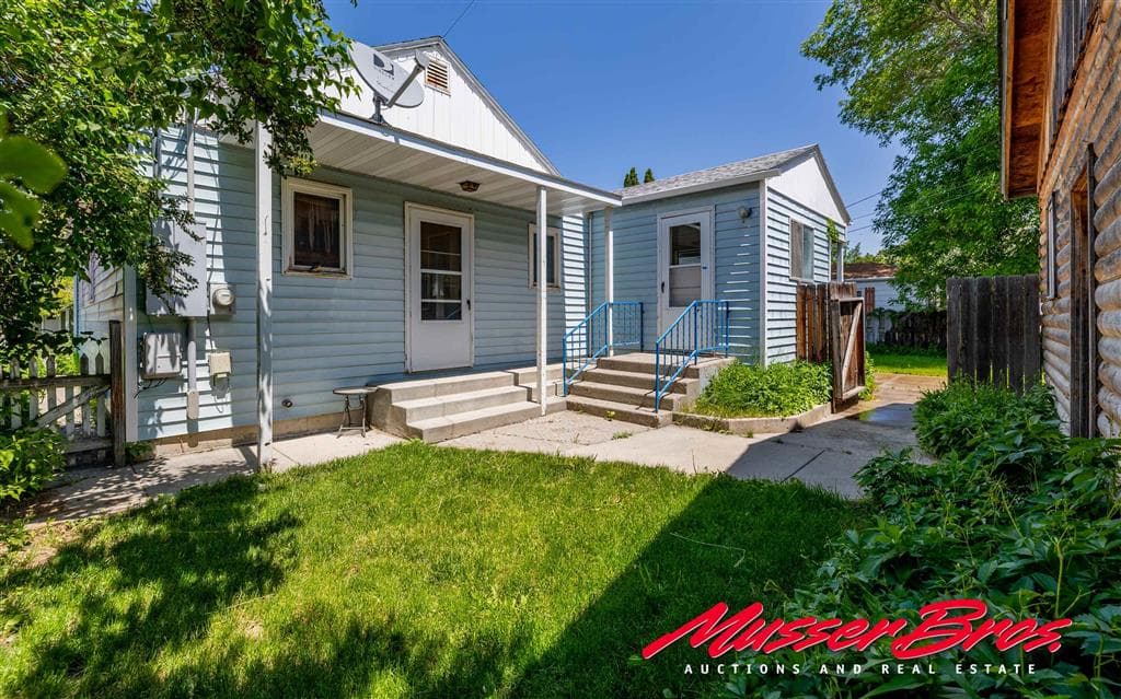 2122 Peake Ave — photo 8 of 40