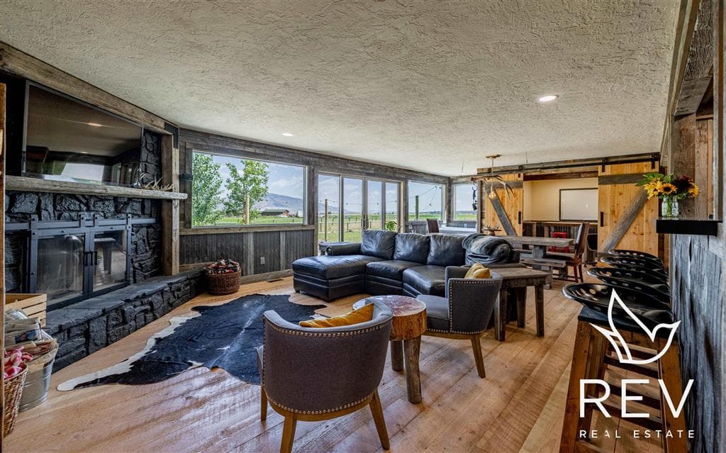 30 Carter Mountain Rd — photo 4 of 55