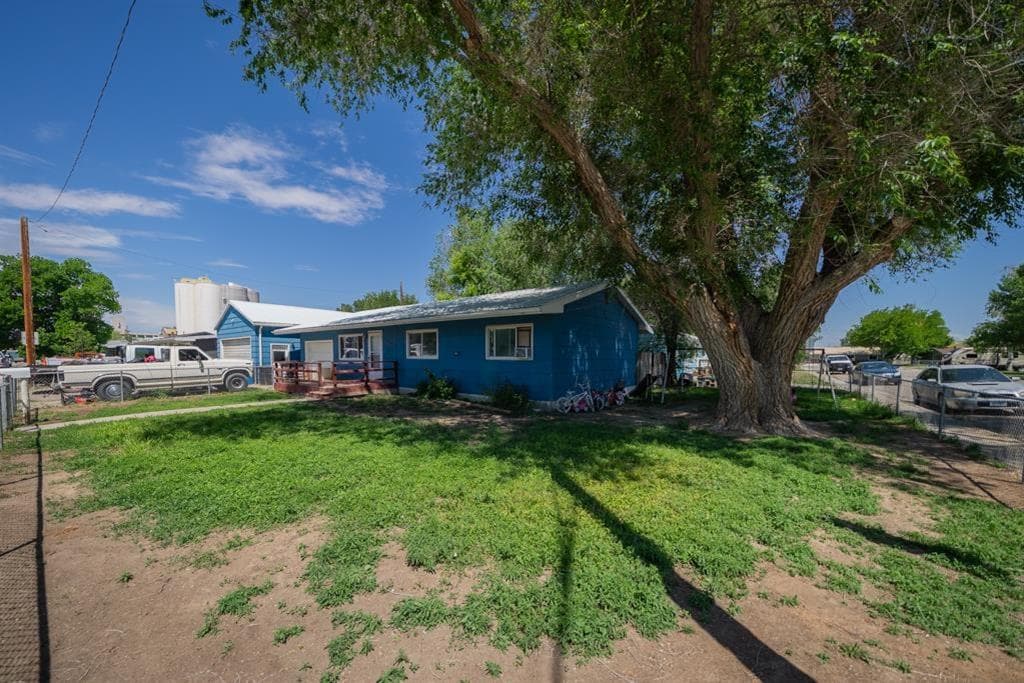 317 Thomas Ave — photo 18 of 23