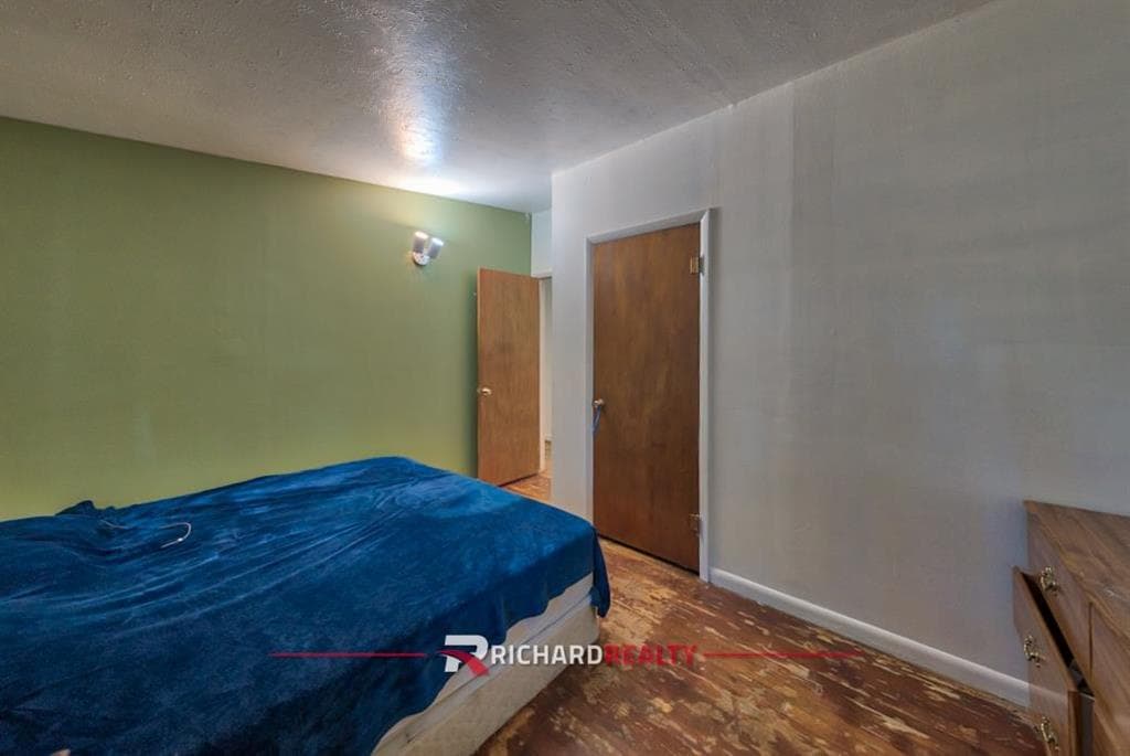 317 Thomas Ave — photo 9 of 23