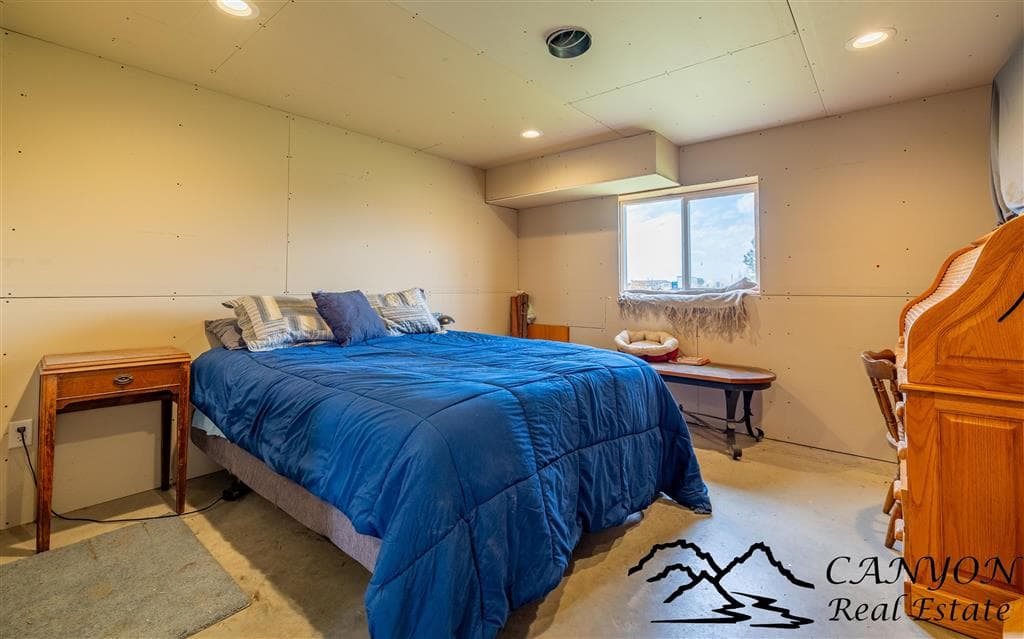 2644 Lane 36 1/2 — photo 15 of 46