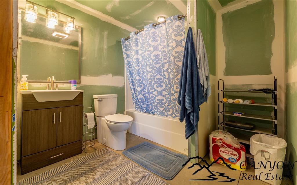 2644 Lane 36 1/2 — photo 17 of 46