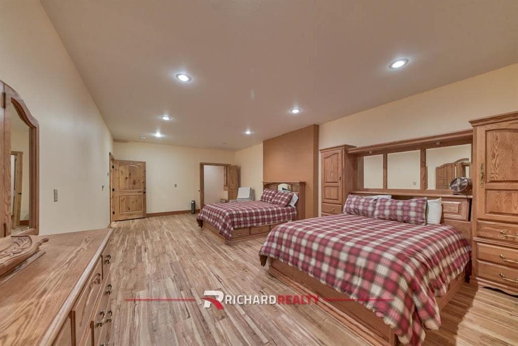 1727 Hwy 14 E — photo 37 of 62