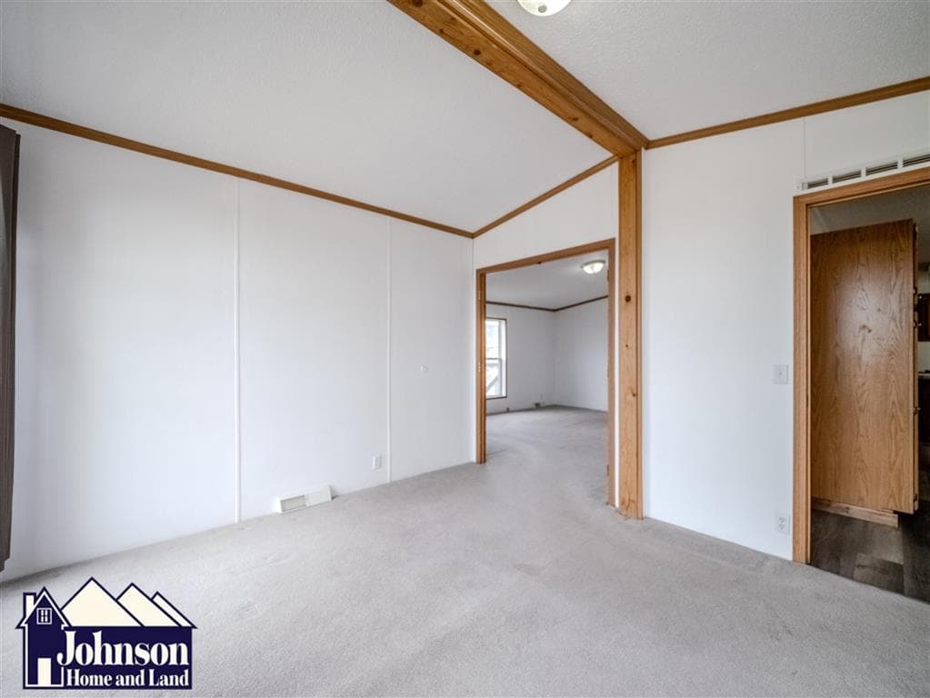 3906 Lane 31 — photo 13 of 41