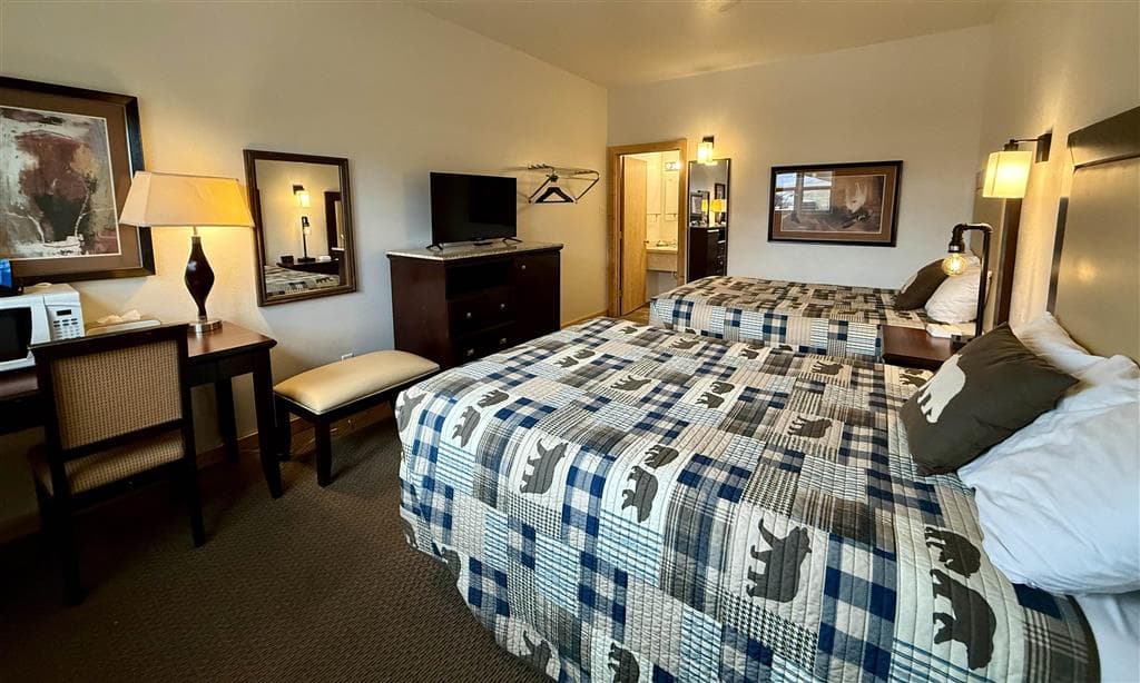 244 Yellowstone Ave., W — photo 15 of 20