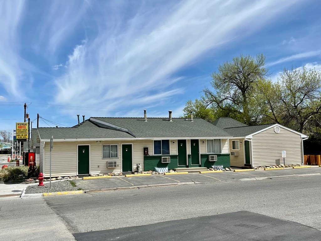 1701 Alger Ave — photo 12 of 15