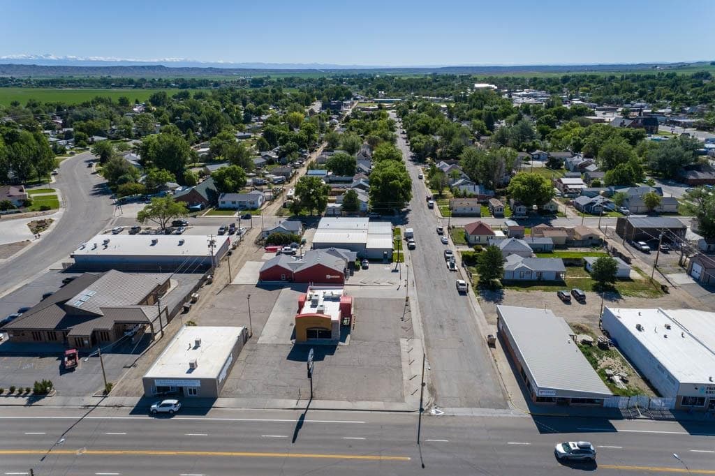 1001 Pulliam Ave — photo 2 of 41