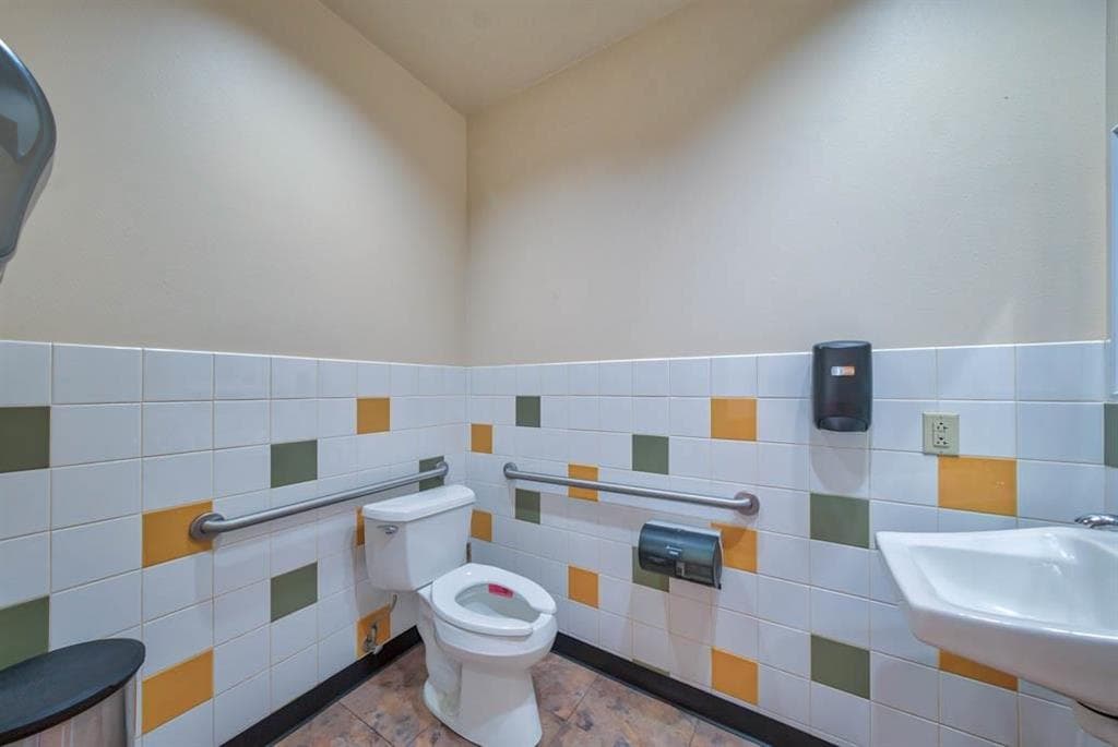 1001 Pulliam Ave — photo 14 of 41