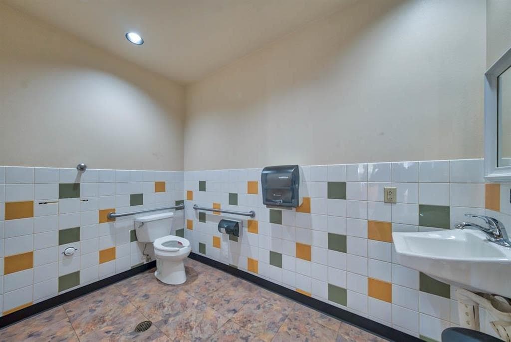 1001 Pulliam Ave — photo 15 of 41