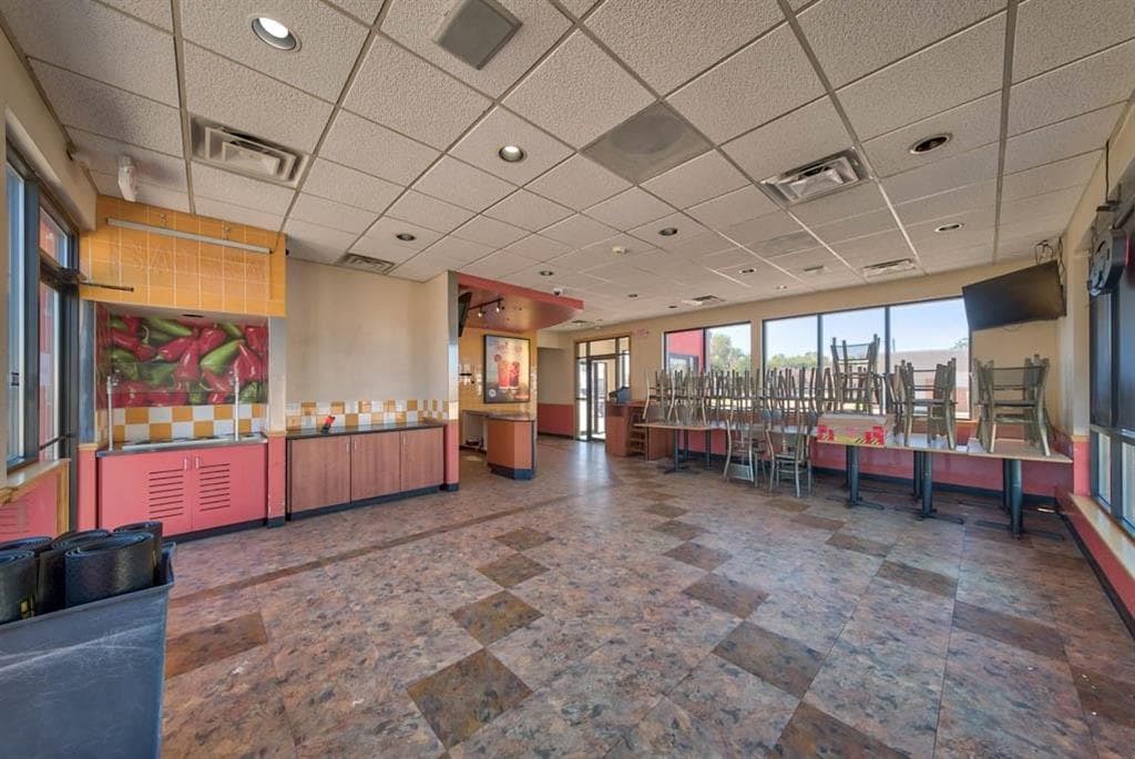 1001 Pulliam Ave — photo 9 of 41