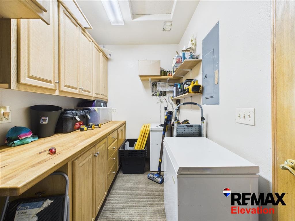 625 3rd Ave N — photo 21 of 44