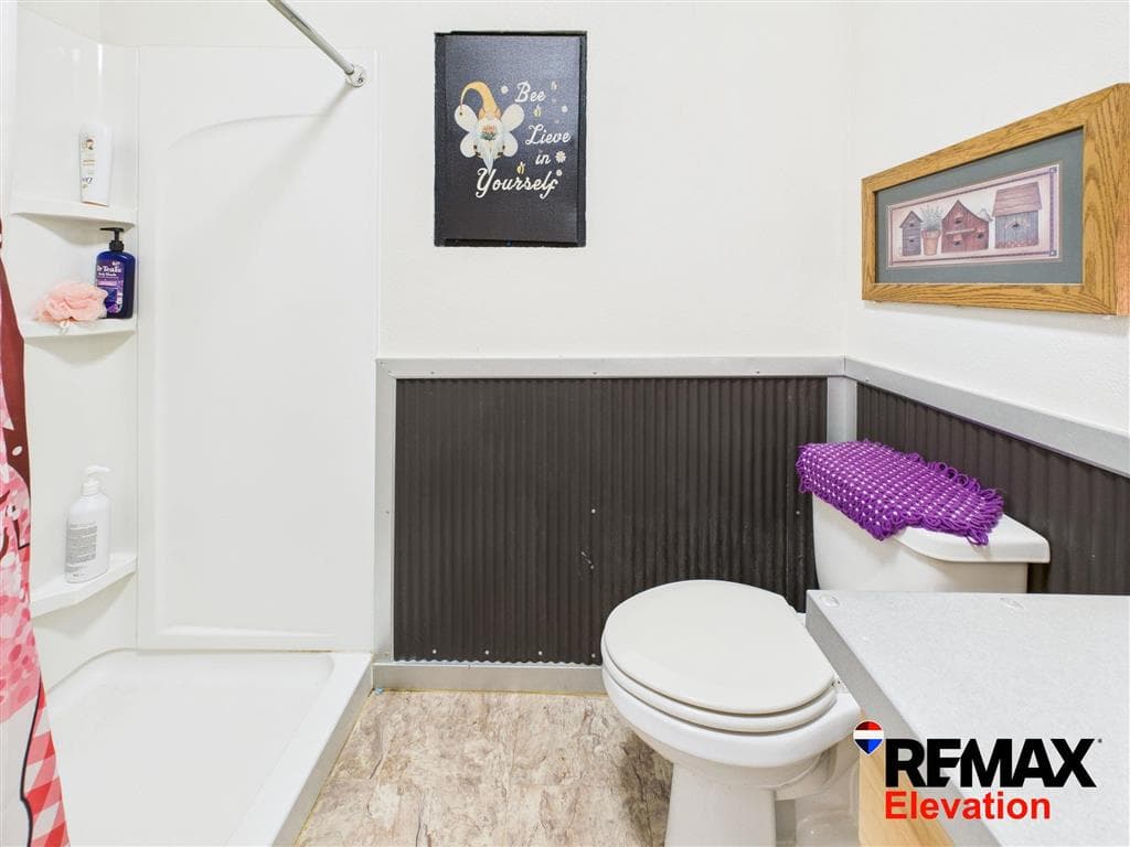 625 3rd Ave N — photo 23 of 44