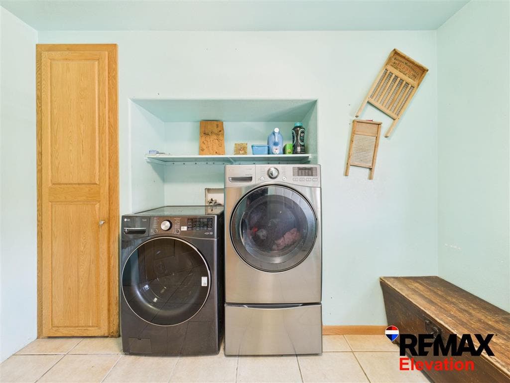 625 3rd Ave N — photo 24 of 44