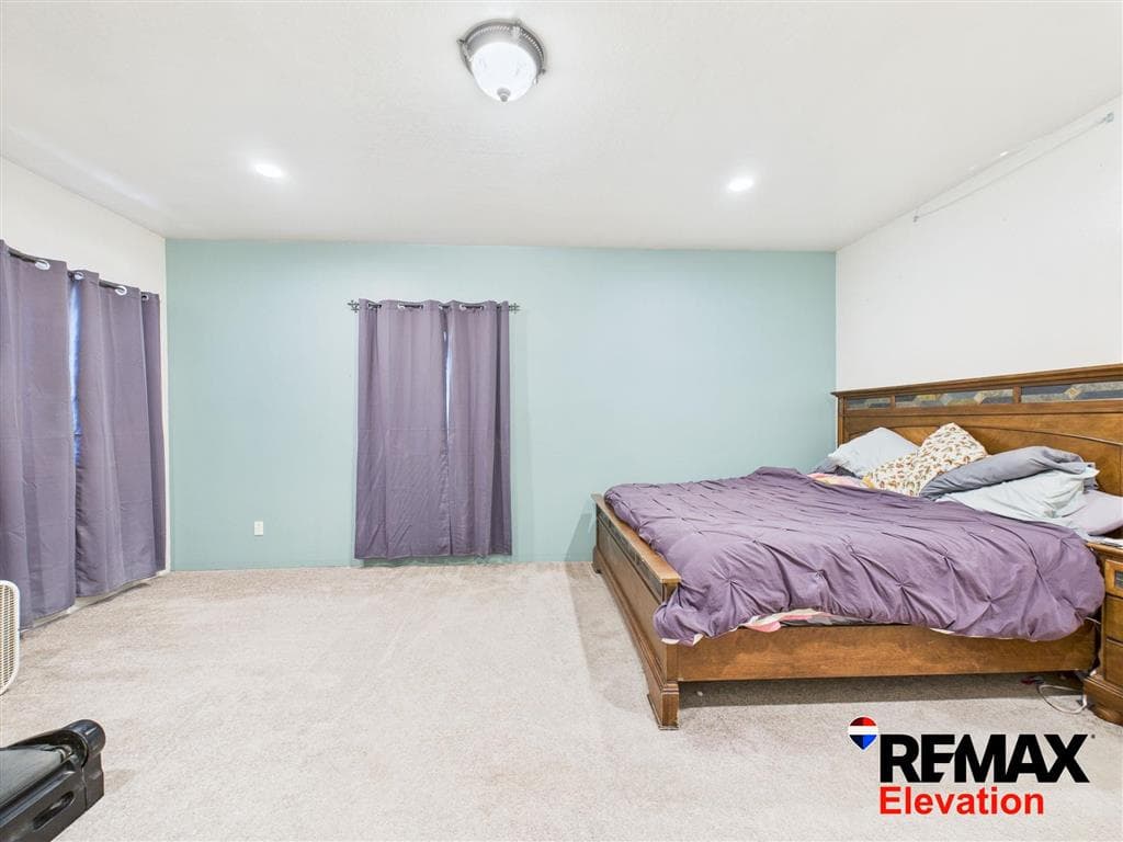 625 3rd Ave N — photo 29 of 44