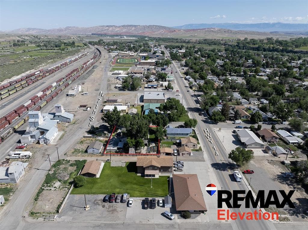 625 3rd Ave N — photo 43 of 44