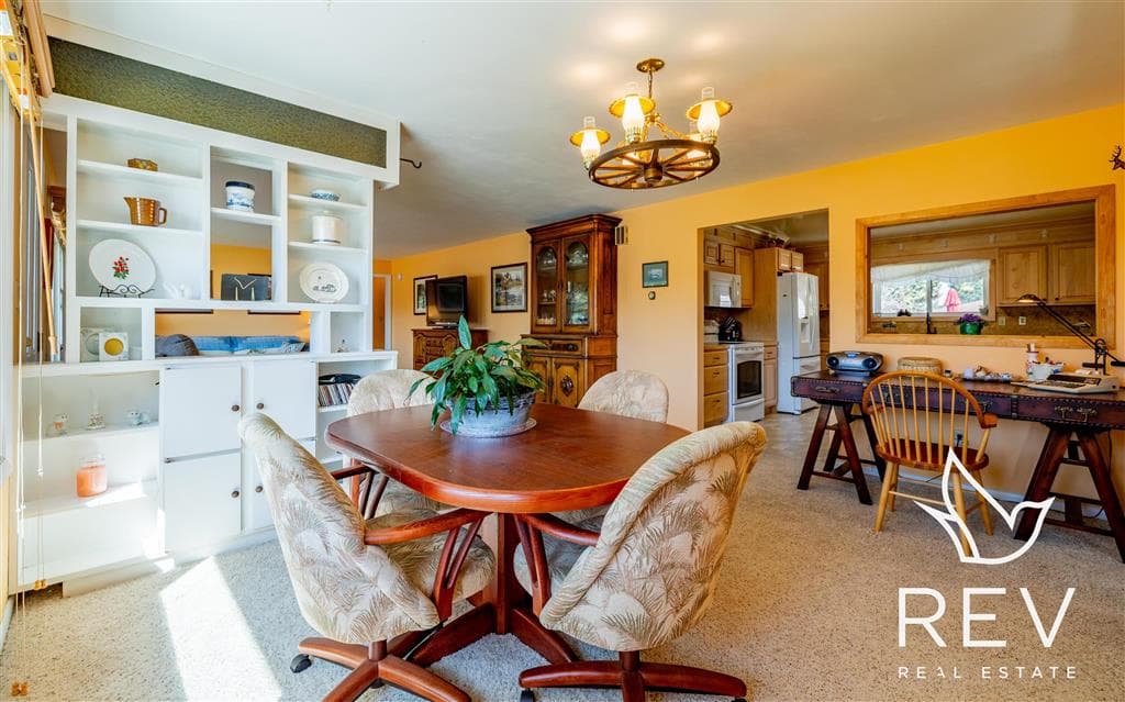 2519 Beartooth Dr — photo 11 of 25
