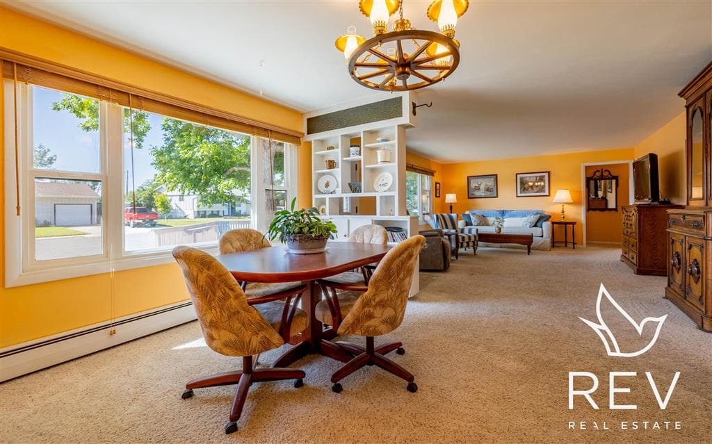 2519 Beartooth Dr — photo 6 of 25