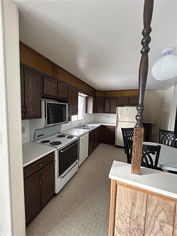 1024 Red Butte Ave — photo 11 of 38