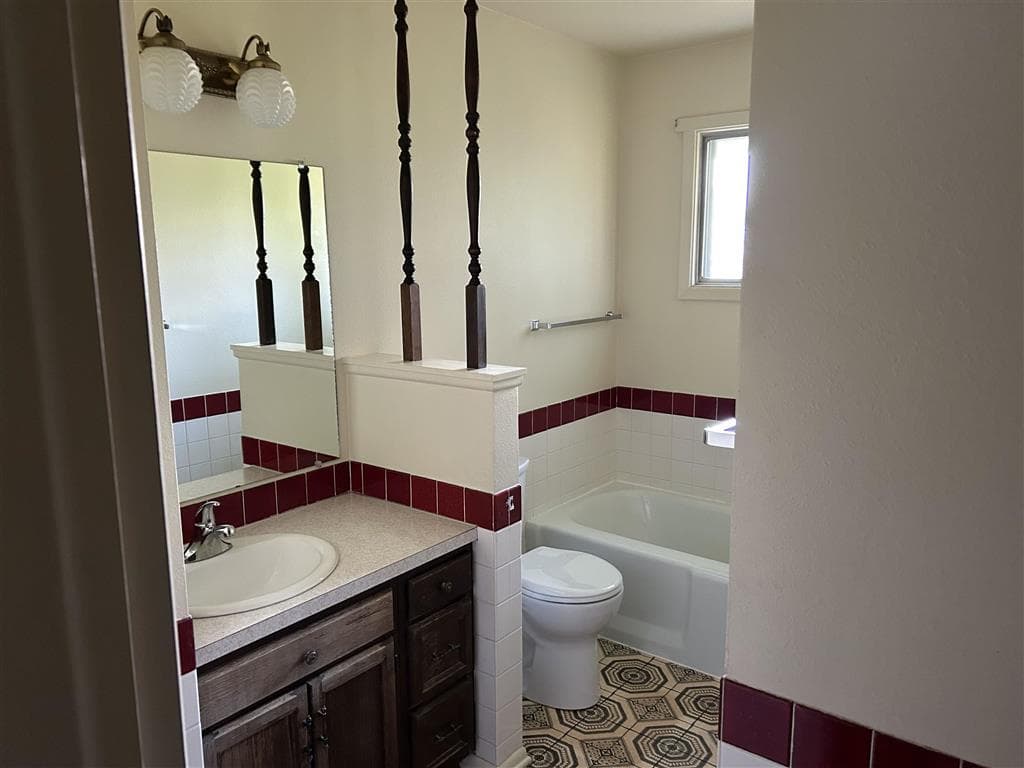 1024 Red Butte Ave — photo 23 of 38