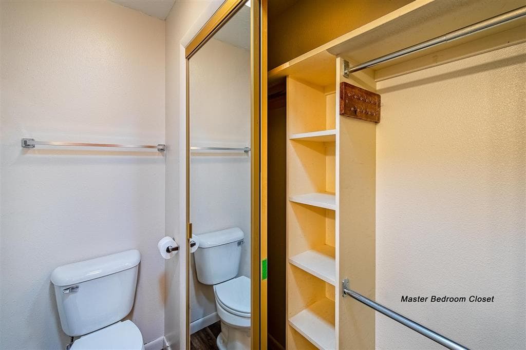 966 Avenue G — photo 41 of 54