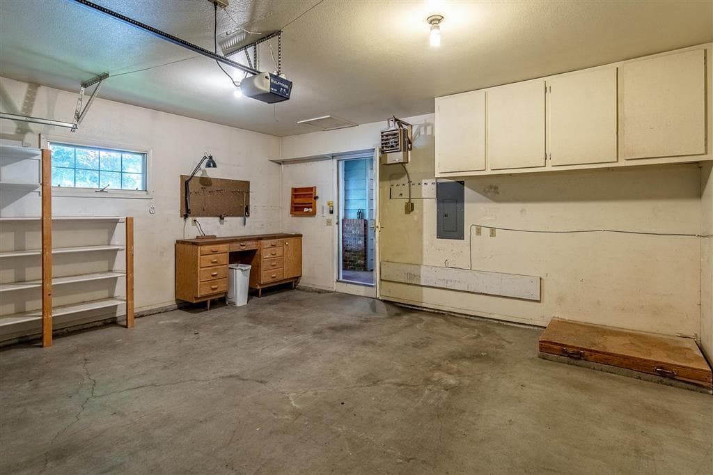 966 Avenue G — photo 44 of 54