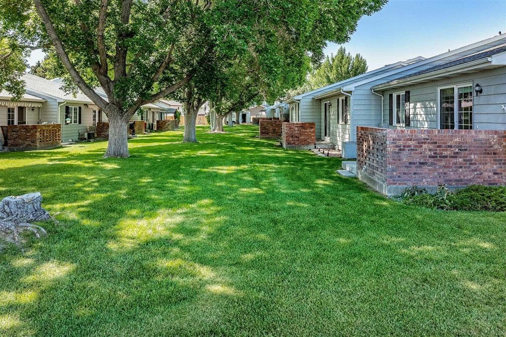 966 Avenue G — photo 49 of 54