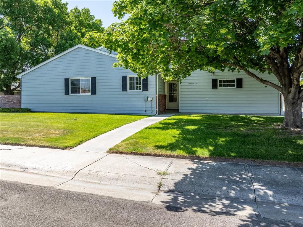 966 Avenue G — photo 6 of 54