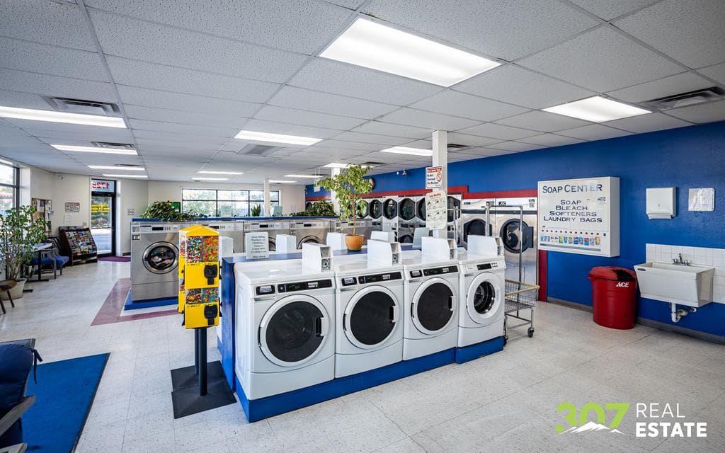 1728 Beck Ave — photo 2 of 9