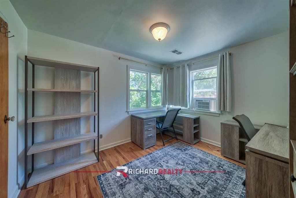 4035 Trapper Creek Rd — photo 16 of 38