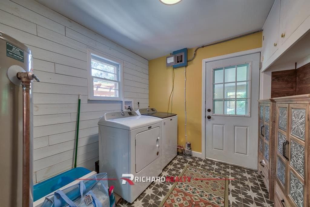 4035 Trapper Creek Rd — photo 23 of 38