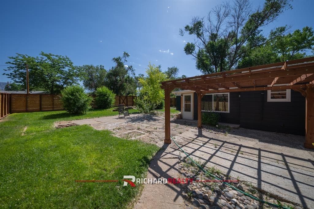 4035 Trapper Creek Rd — photo 27 of 38