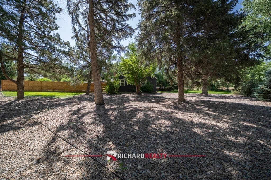 4035 Trapper Creek Rd — photo 35 of 38