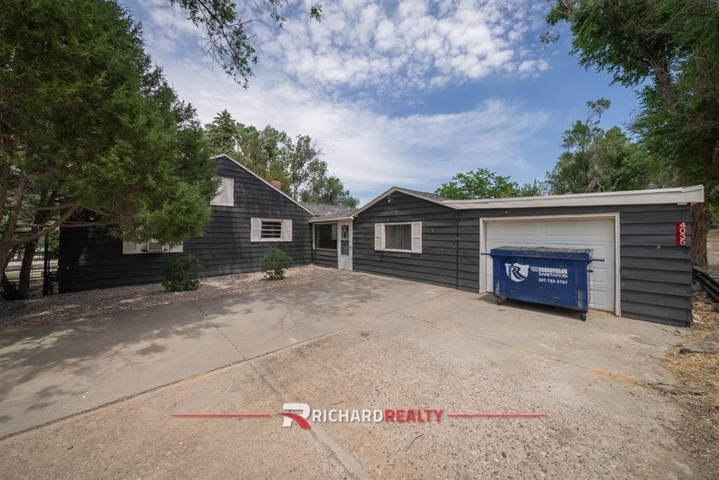 4035 Trapper Creek Rd — photo 37 of 38