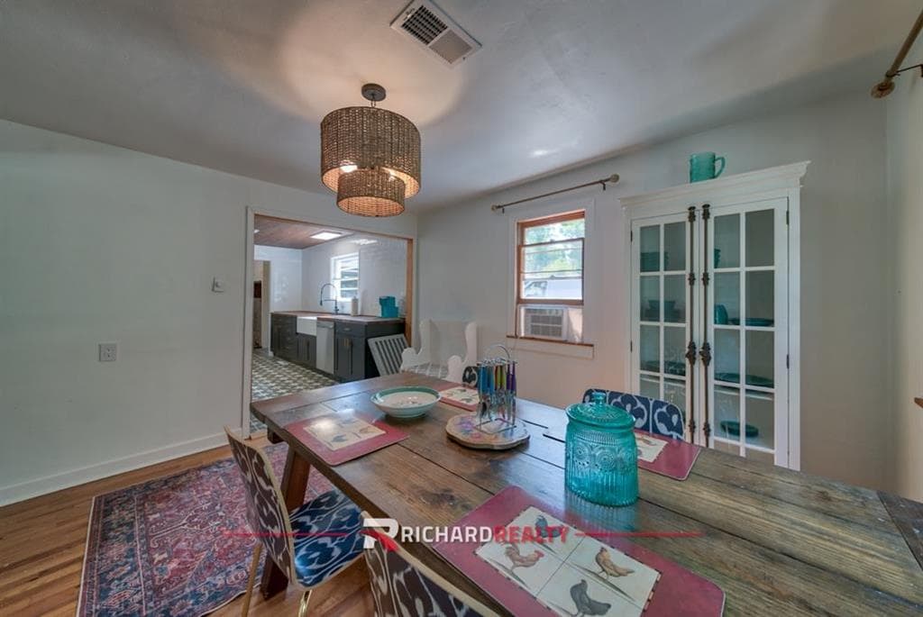 4035 Trapper Creek Rd — photo 9 of 38