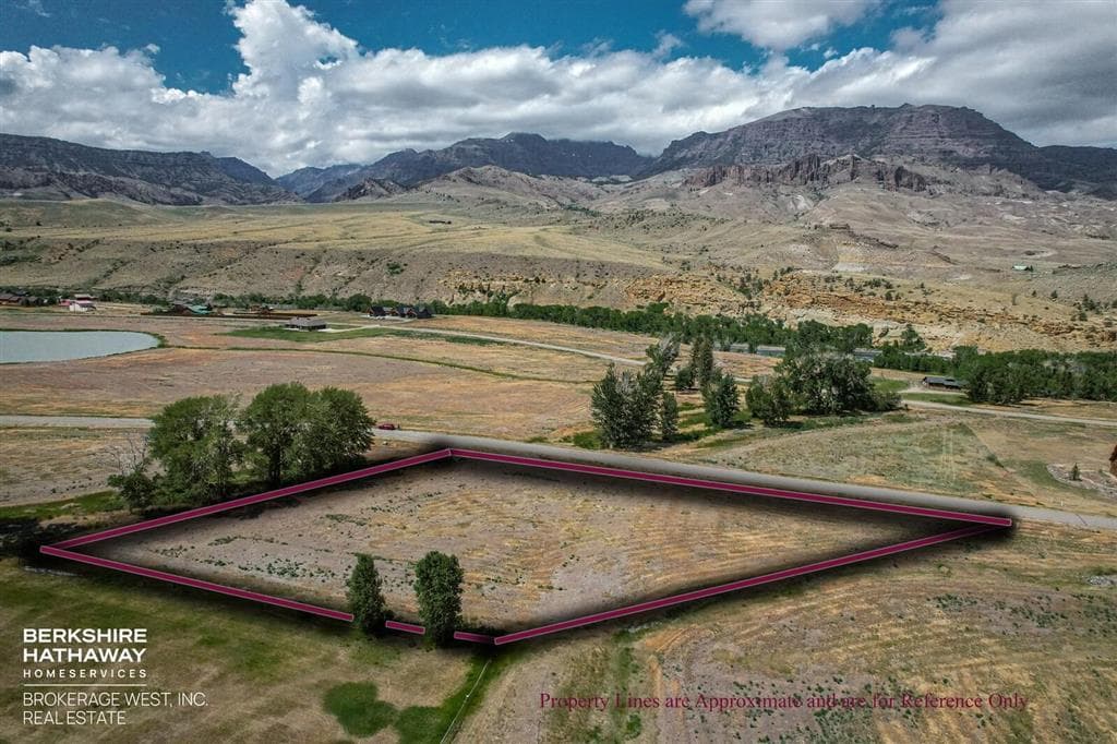 48 Big Creek Dr — photo 2 of 18