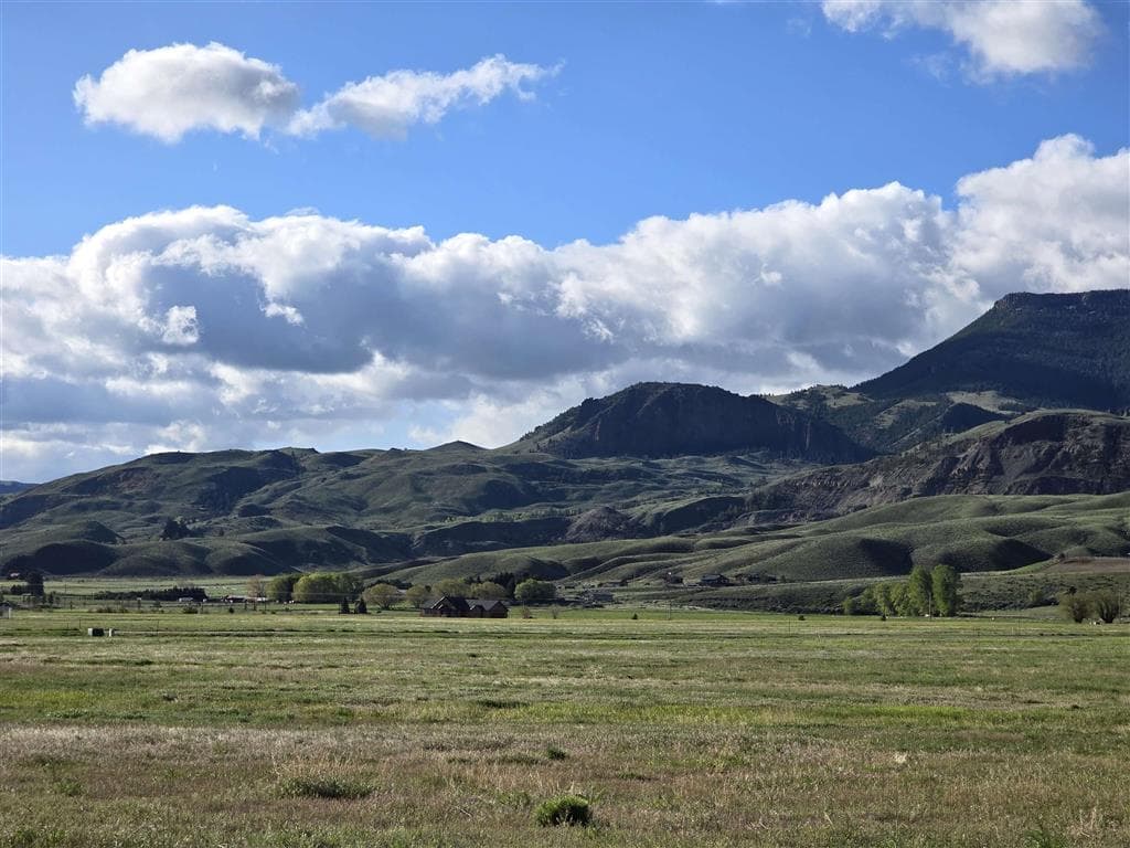 48 Big Creek Dr — photo 11 of 18