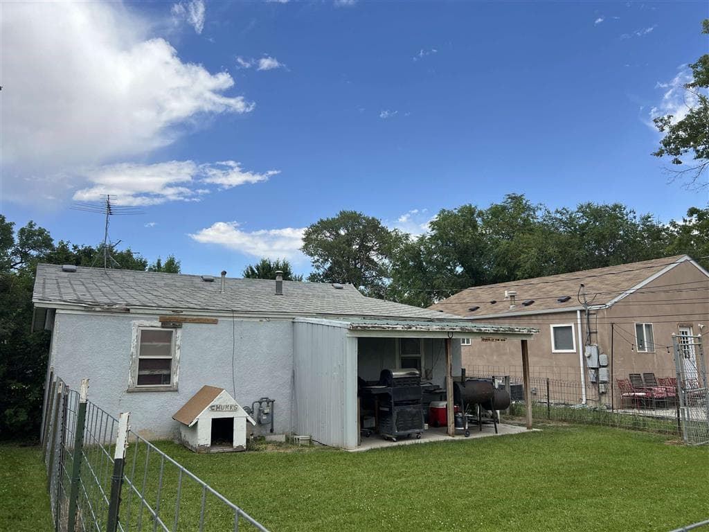 1414 Salsbury Ave — photo 3 of 11